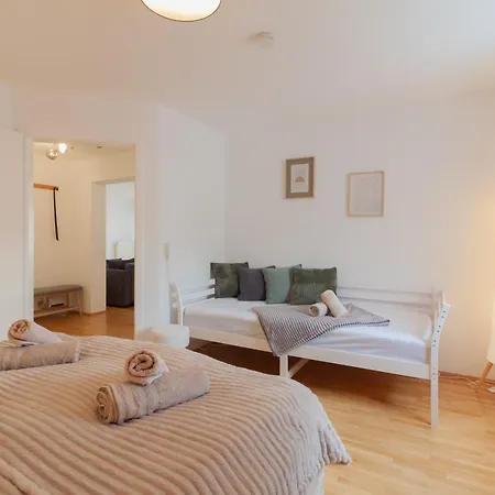 Njoy! Federsee Getaway - Therme & Balkon