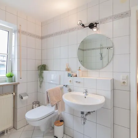 Njoy! Federsee Getaway - Therme & Balkon Apartamento Bad Buchau